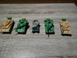 Lote 5 Tanques pvc Juguete Militares