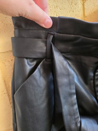 Shorts negros de talle alto