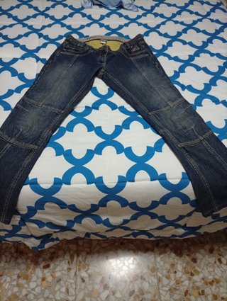 Pantalón vaquero moto mujer T.40-42