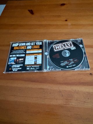 CD Nelly - Suit