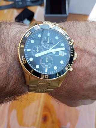 Reloj Emporio Armani Dorado Cronógrafo