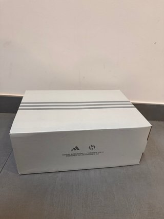 Zapatillas basket Adidas Harden Volume7 talla 43,5