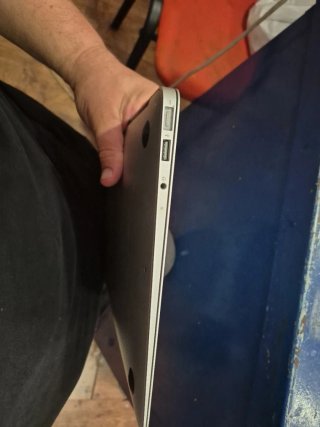 Macbook Air A1369 13.3 Plata