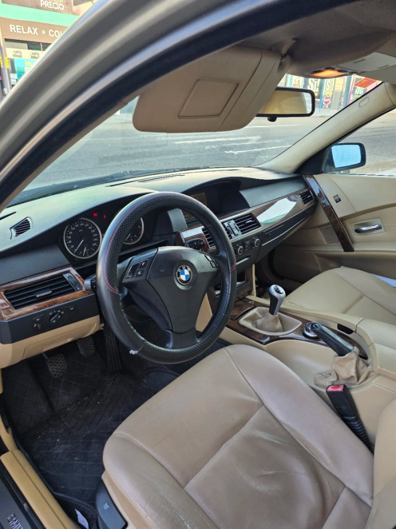 BMW Serie 5 2007, foto 13