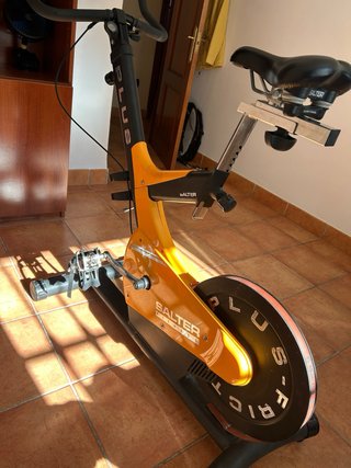 Bicicleta Spinning Salter Plus