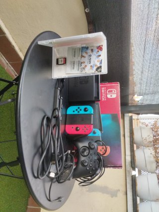 Nintendo Switch + Mando + FC24