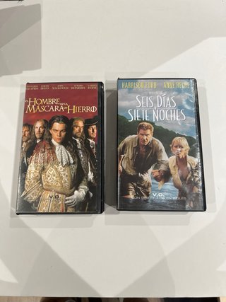 6 películas VHS en Inglés. 4 subtituladas.