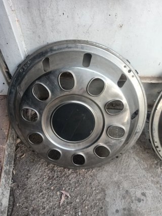 Tapacubos de camión (2 unidades)