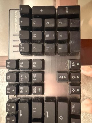 Teclado Mecánico Motospeed CK104 Retroiluminado