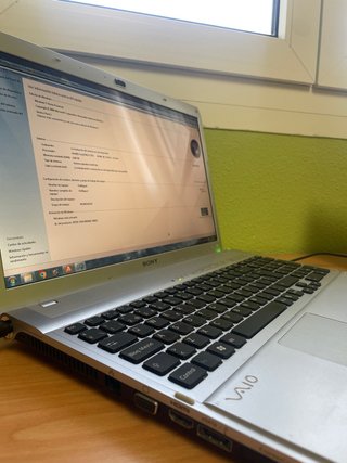 Sony VAIO VPCF13A4E i5 NVIDIA 6GB RAM
