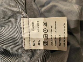 Camisa gris Alejandro Sánchez