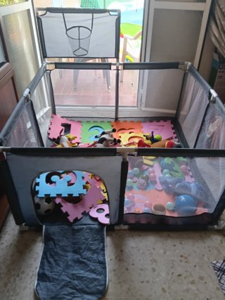 Parque de juegos para bebé