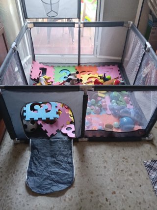 Parque de juegos para bebé