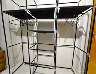 Armario Metal y Tela Portátil Negro Ropero Modular