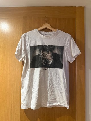 Camiseta Blanca con Estampado