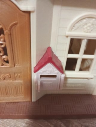 Casa Sylvanian Families con 3 muñecos