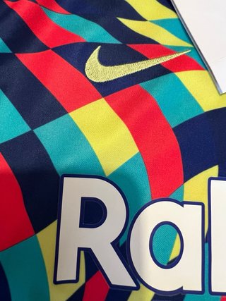 Camiseta Nike Multicolor