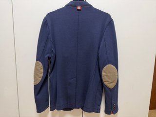 T. 42 Zara. Americana textura.