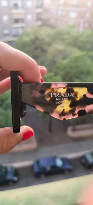 Gafas de Sol Prada Negras y Rosas