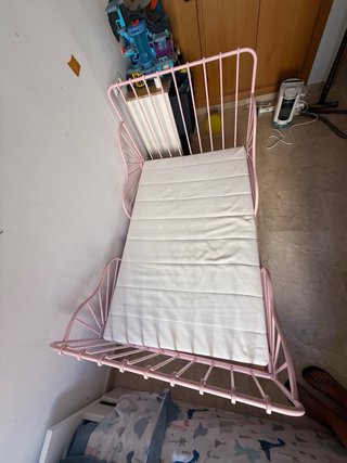 Cama extensible MINNEN Ikea rosa