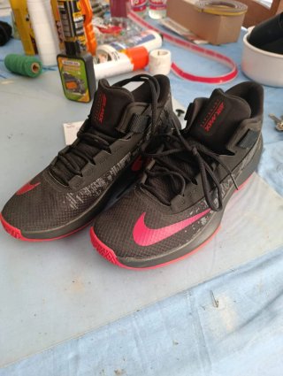Nike Air Max Infuriate 2 Mid Talla 44