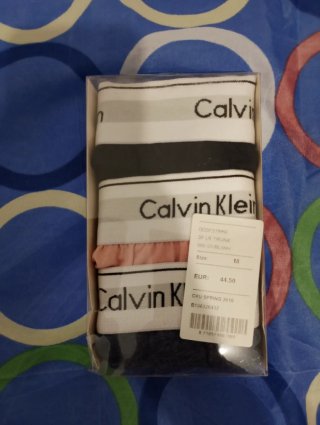 Tangas Calvin Klein Talla M (Pack 3)