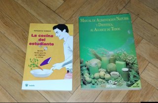Libros de cocina y recetas. 1 por 3€, 3 por 6€