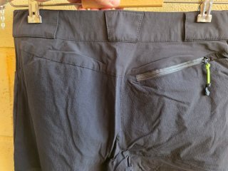 Pantalón trekking gris marengo