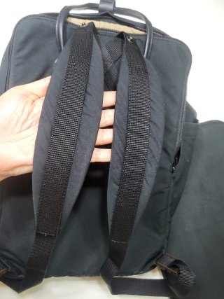 Mochila Fjallraven Kanken Laptop 17 Negra