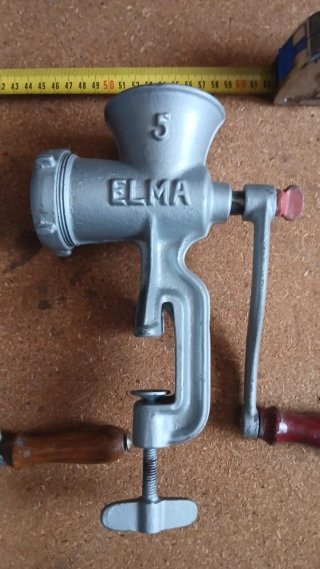 Picadora de carne ELMA 5