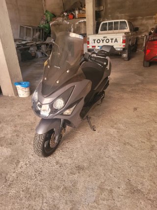 Daelim S3 125cc Maxi Scooter Gris