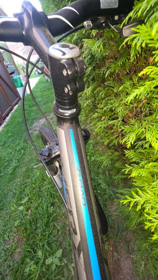 Bicicleta BH 26 + Casco