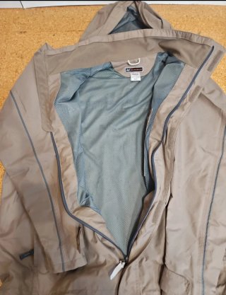 Chubasquero Quechua Beige