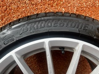 Llantas Audi R17