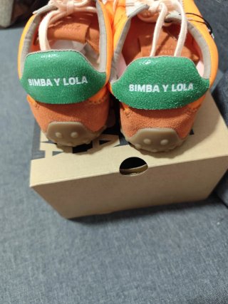 Zapatillas Bimba y Lola Naranja T39 Nuevas