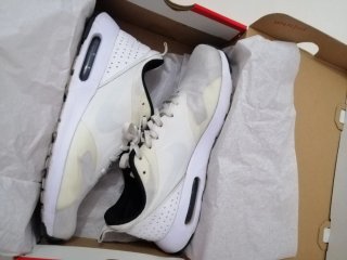 Nike Air Max Tavas Blancas Talla 42