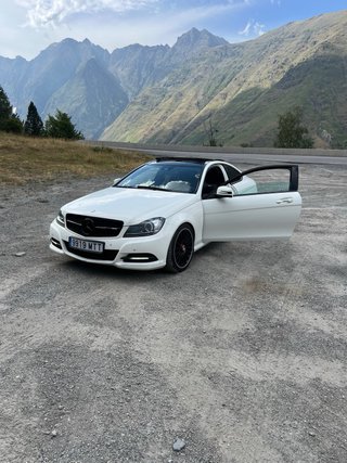 Mercedes-Benz Clase C 2011
