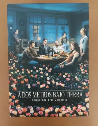 A Dos Metros Bajo Tierra DVD - 4 Temporadas