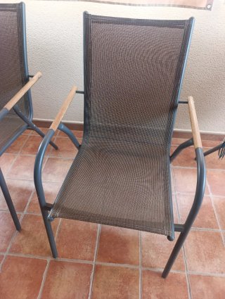 Conjunto mesa y 6 sillas terraza.