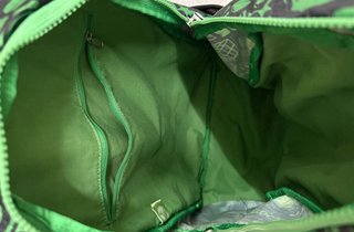 Mochila Crocs Negra Estampado Verde