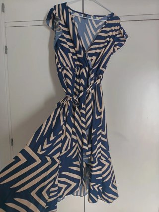 Vestido estampado azul y beige