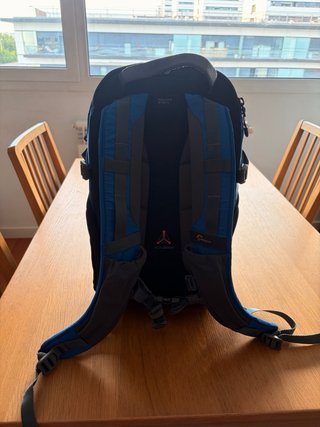 Mochila Lowepro photo Active BP200AW