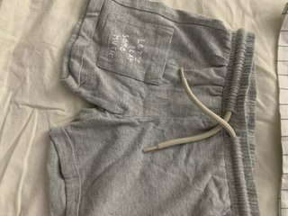 Conjunto bebé: camiseta y pantalón corto
