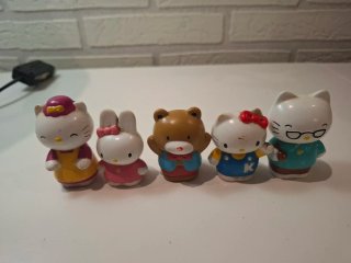 Figuras Hello Kitty y amigos
