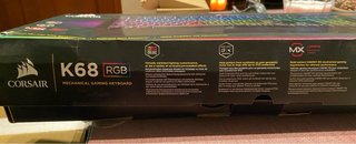 Teclado Gaming Corsair K68 RGB Mecánico