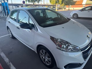 Peugeot 208 2018