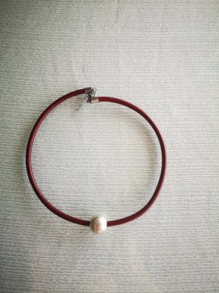 Collar cuero
