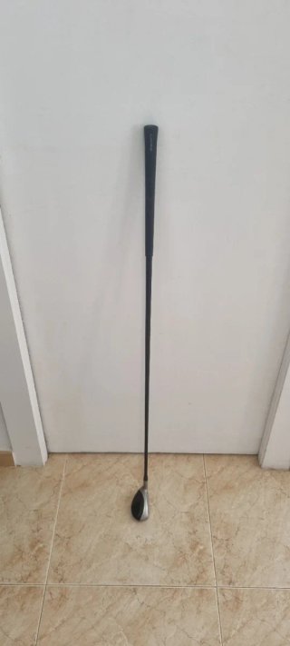Rescue 2 TaylorMade 16° Stiff-Flex. Palos de Golf