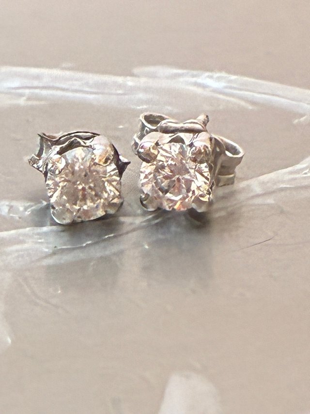 Pendientes Oro 18k 0.65 Ct Diamantes Naturales