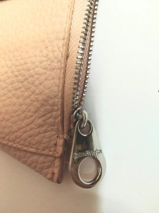 Bolso bandolera Stradivarius rosa claro